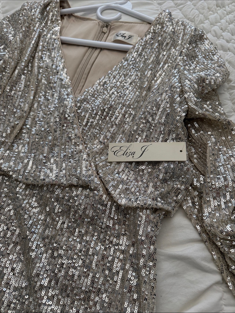 Eliza J beige and silver Sequin V-Neck Mini Dress longsleeve - Picture 11 of 15